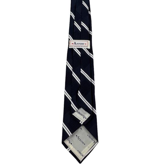 Arrow Textured Diagonal Stripe Men's Tie Navy & White 53" - Picture 7 of 12